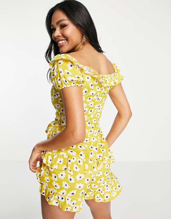 https://images.asos-media.com/products/parisian-off-shoulder-frill-romper-in-yellow-floral-print/202328591-2?$n_550w$&wid=550&fit=constrain