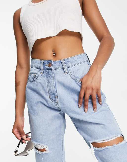 Parisian Petite boyfriend jeans with knee rips in light blue