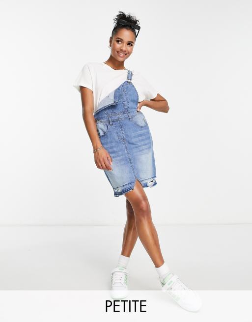 Parisian Petite – Jasnoniebieska jeansowe sukienka na szelkach