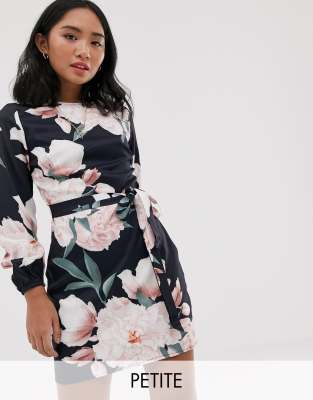 yumi large scale flower kimono dress