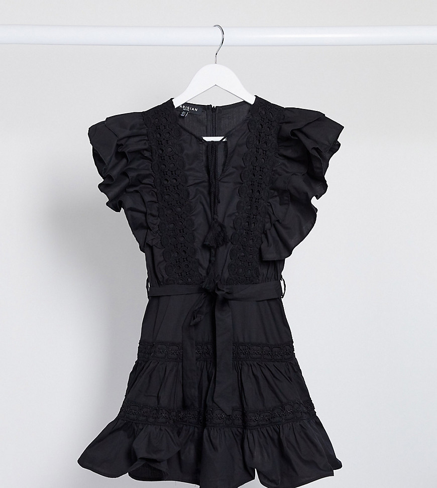 Parisian - Petite -Mini-jurk met ruches en kanten rand in zwart