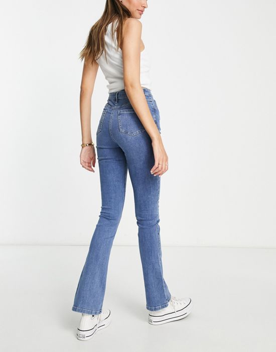 https://images.asos-media.com/products/parisian-tall-kick-flare-jeans-in-mid-blue/202439201-2?$n_550w$&wid=550&fit=constrain