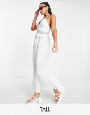 Parisian Tall - Vestito lungo con spalline sottili e inserti in pizzo bianco