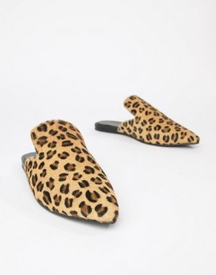 Park Lane – Leopardmönstrade skinntofflor med spetsig tå-Flerfärgad