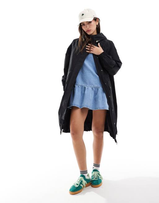Parka impermeable negra Varona de Barbour International, 3 de 4