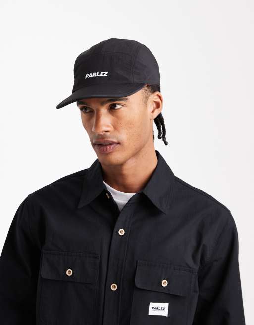 Parlez – Dwustronna czapka z daszkiem z 5 panelami, monogramem i podszewką z kożuszka w kolorach czarnym i kolorowym