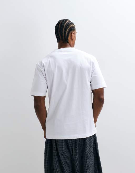 Parlez t-shirt with graphic chest print in white , 2 of 5
