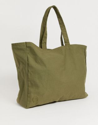 фото Парусиновая сумка-шоппер цвета хаки вместимостью 30 л mi-pac giant-зеленый