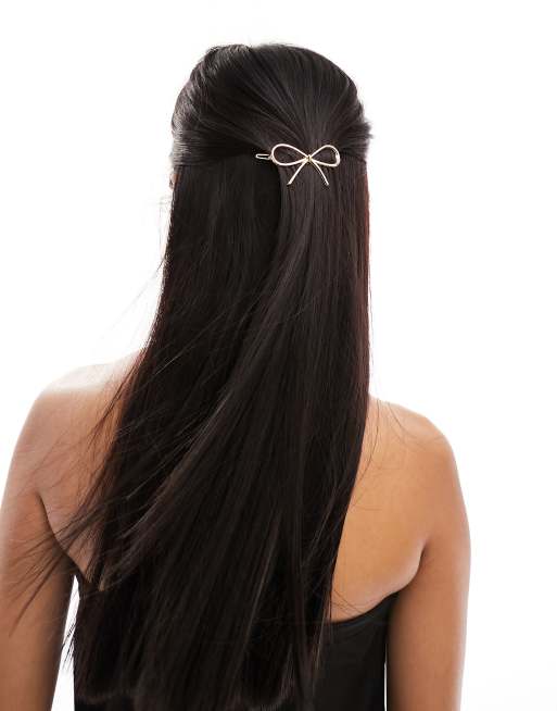 Pasador para el cabello dorado con diseño de lazo de Pieces