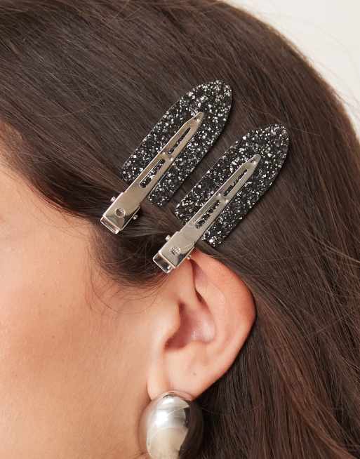 Pasadores para el cabello negros con purpurina Elizabeth de SUI AVA, 3 de 4