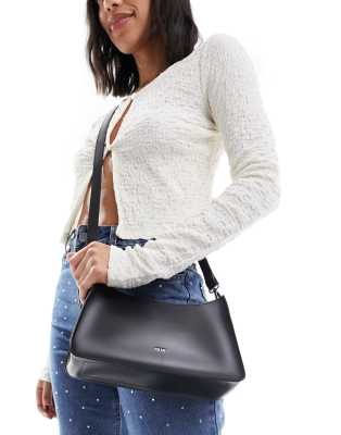 バッグ PLADA 1990s SHOULDER BAG PLADA 1990s SHOULDER BAG - メルカリ