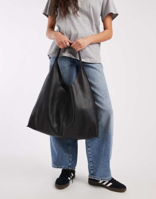 PASQ A-Line soft paneled shoulder bag in black, 2 of 4