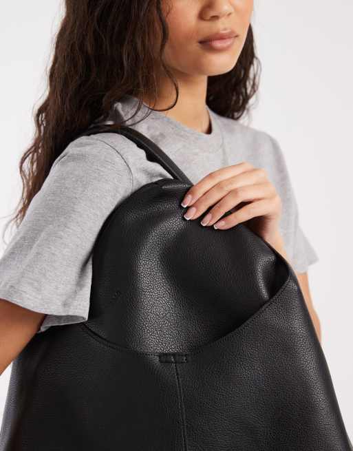PASQ A-Line soft paneled shoulder bag in black, 3 of 4
