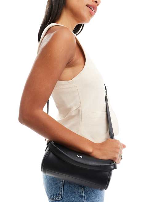 Detachable crossbody strap hotsell