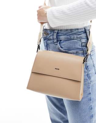 PASQ - Borsa a tracolla color cammello classica con patta