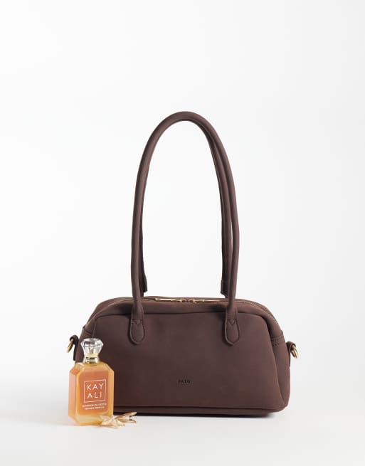 PASQ Bowlingtasche in Dunkelbraun mit Umhängegurt in Nubukoptik, 2 von 4