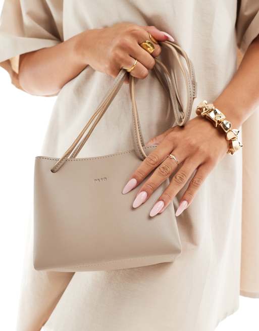 PASQ box shoulder bag in taupe