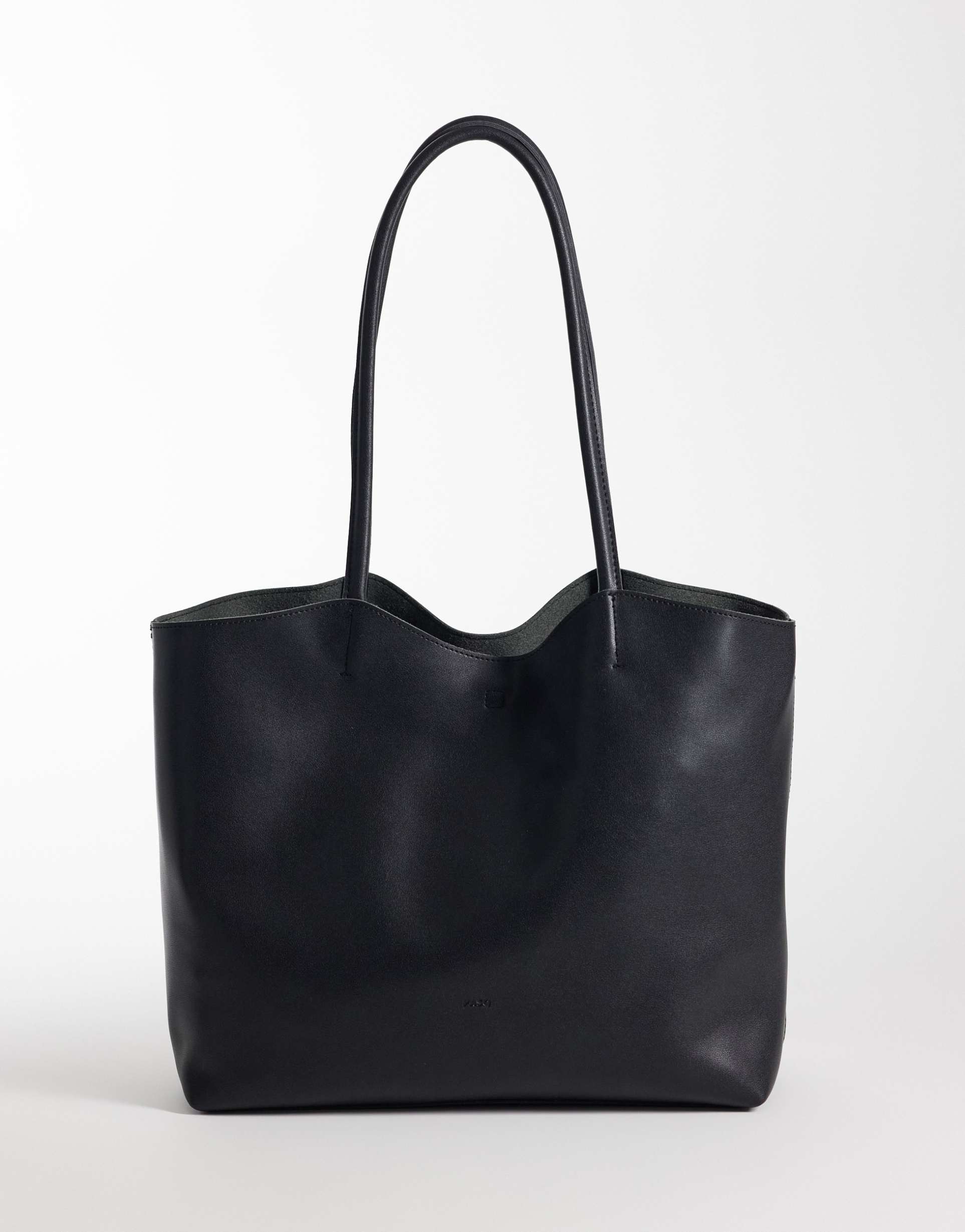 pasq curve top shoulder bag in black