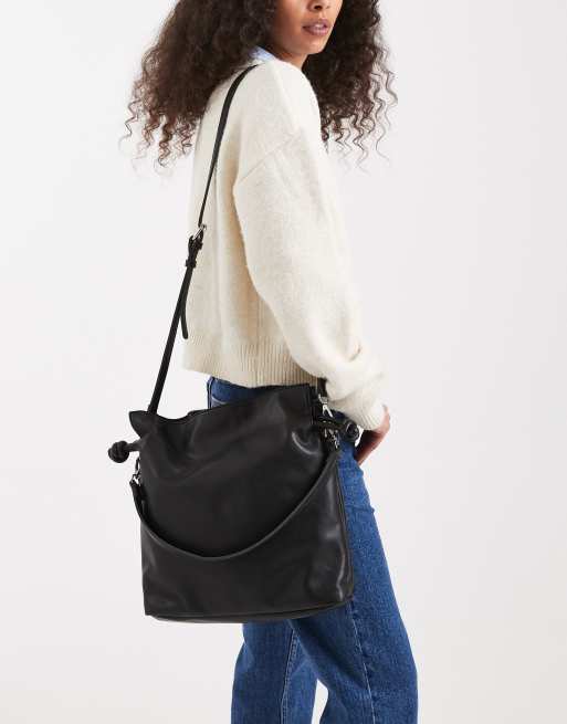 PASQ draw string soft shoulder bag in black