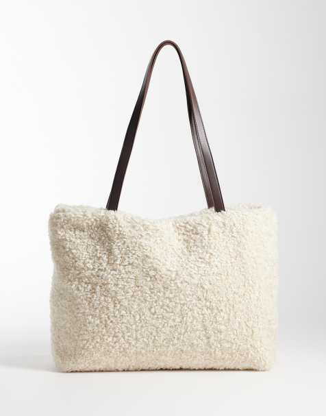 PASQ faux fur tote bag in cream - view 1