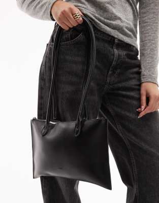 PASQ PASQ flat structured shoulder bag in black