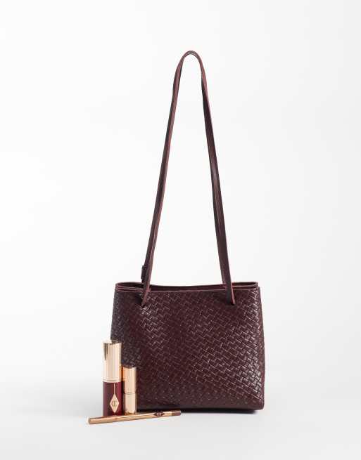 PASQ geweven box bag met verstelbare crossbodyriem in bordeauxrood, 2 van 4