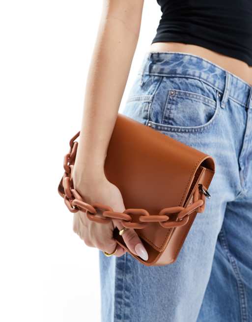 PASQ grab bag with chunky chain and detachable crossbody strap in tan, 2 of 4