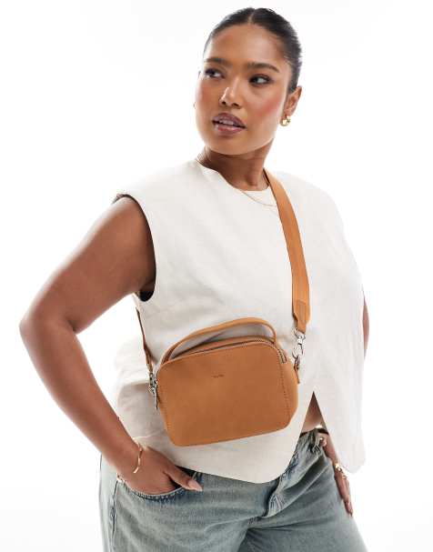 PASQ - Gyldenbrun crossbody-kamerataske i ruskind - view 1