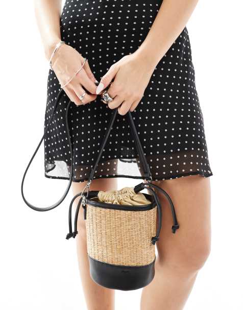 PASQ – Handtasche im Strohlook in Natur mit Umhängeriemen - view 1