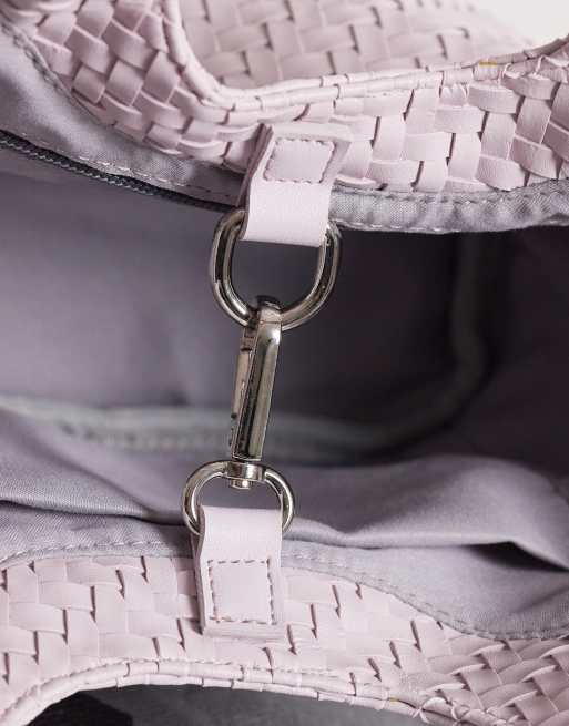 PASQ - Kleine tas met ronde uitsparing en crossbody band in licht lavendel, 4 van 4