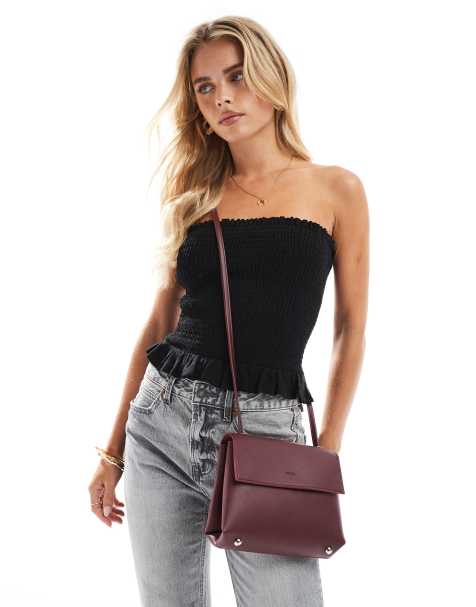 PASQ - Kleine zachte crossbody tas in bordeauxrood - view 1