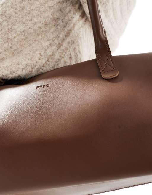 PASQ long shoulder bag in brown , 3 of 4