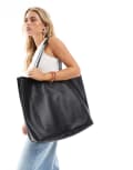 [PASQ] PASQ pocket tote bag in black No Size BLACK