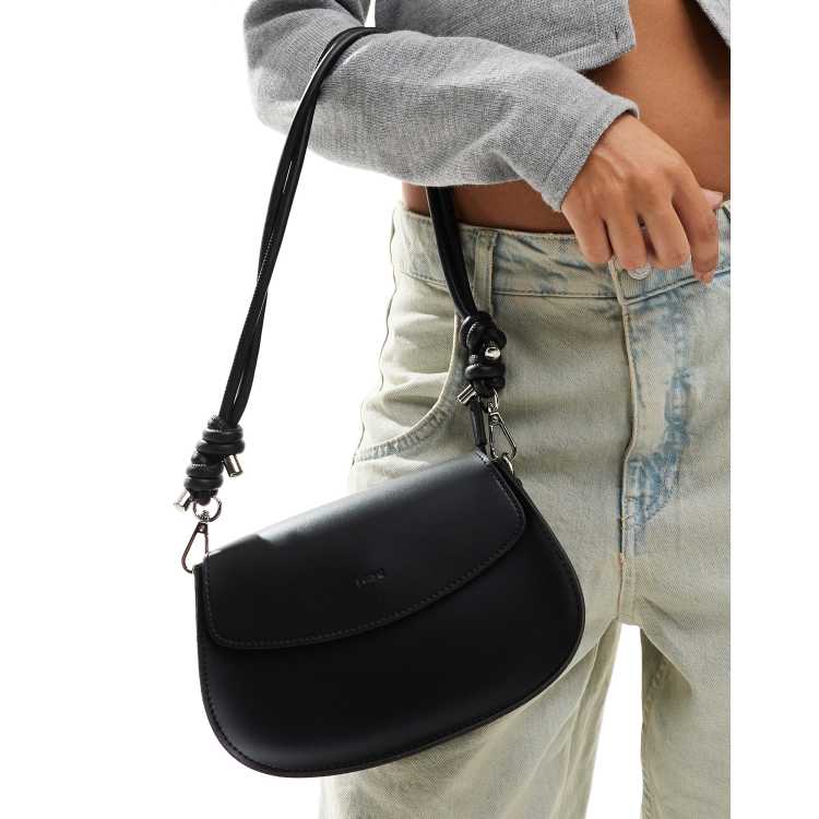 ショルダーバッグ・ポシェット   Women's Black White CKJ Sherpa Saddle Shoulder Amazon.com: Women's Zebra Print Tote Shoulder Bag Leather