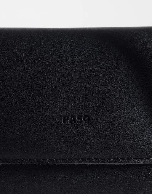 PASQ skuldertaske med flap i sort, 3 af 4