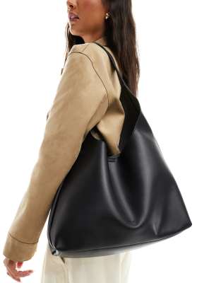 PASQ PASQ soft slouch shoulder bag with strap detail in black