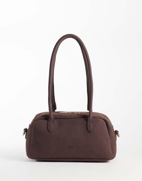PASQ torba bowlingowa z imitacji nubuku z paskiem crossbody w ciemnobrązowym kolorze - view 1