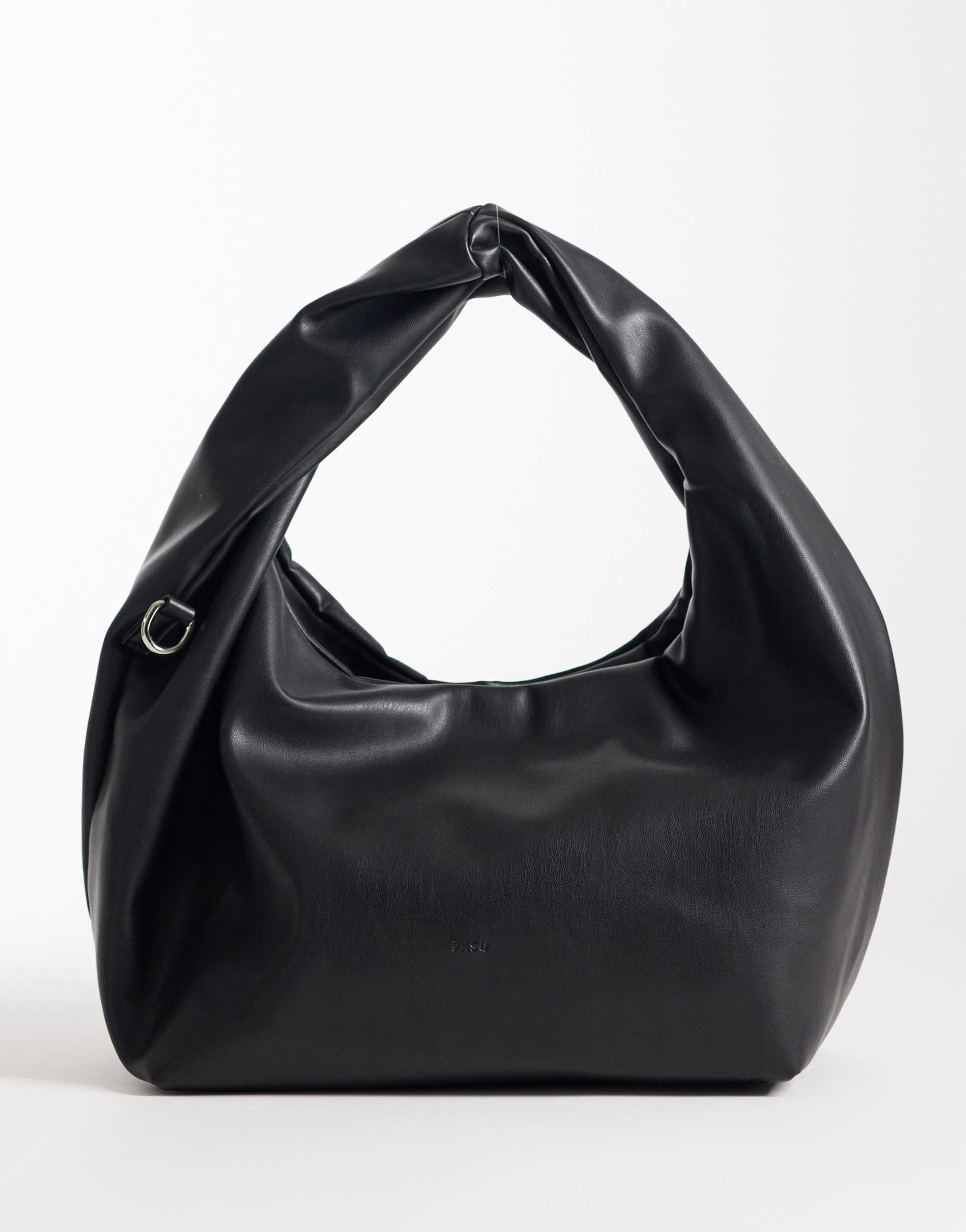 pasq twisted handle shoulder bag in black