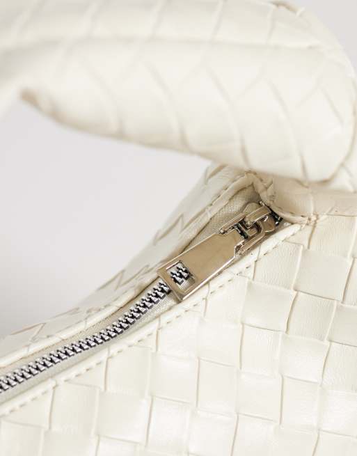 PASQ woven shoulder bag in white, 3 of 4