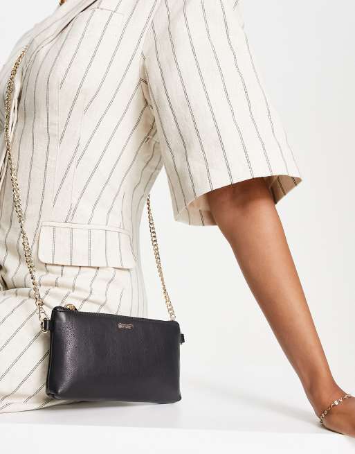 Paul Costelloe - Leren crossbody tas met lange kettingband in zwart