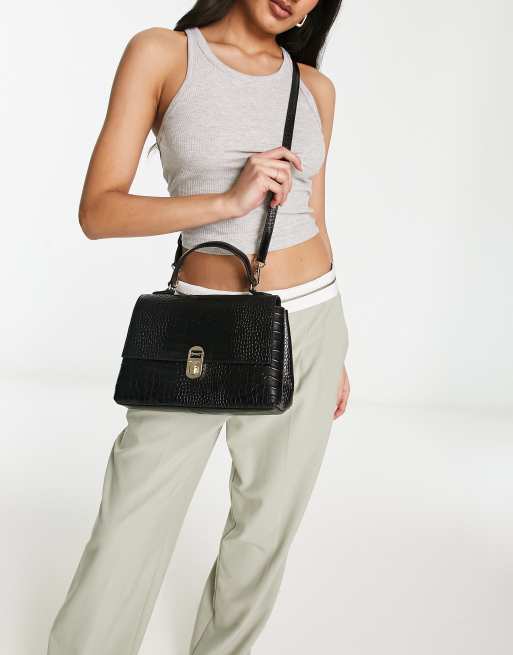 Paul Costelloe - Leren crossbodytas met handvat en krokodillenmotief in zwart