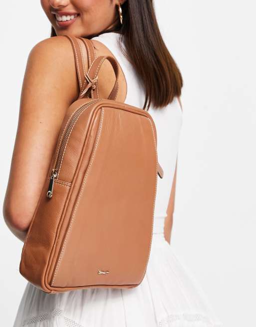 Paul Costelloe - Sac à dos en cuir structuré - Fauve