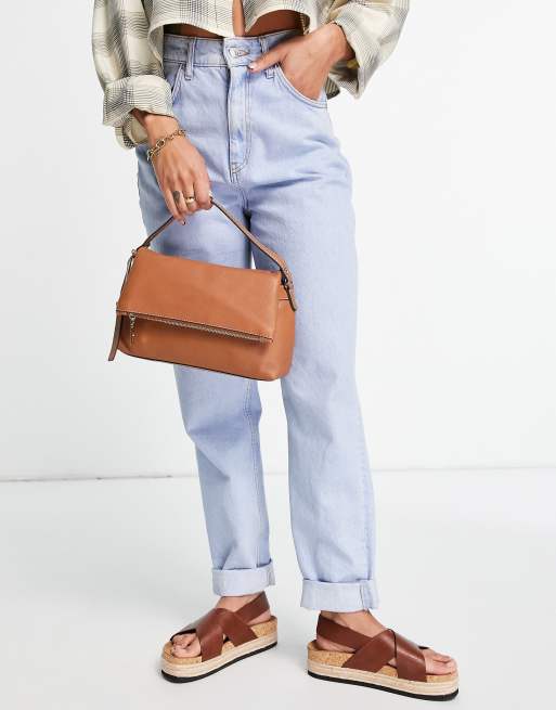 Paul Costelloe – Schultertasche aus Leder mit Umschlagklappe in Hellrosa