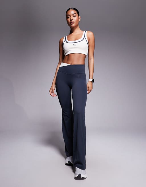 PE Nation – Forward – Vit crop top, 3 av 4