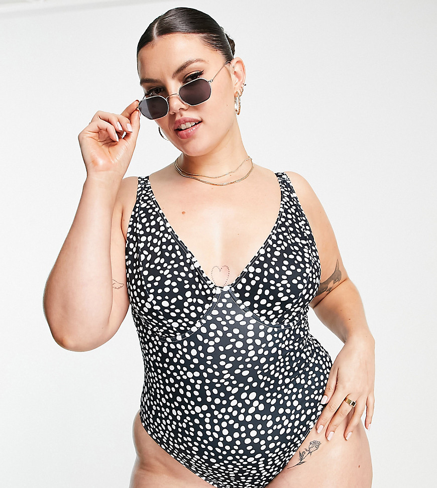 Exclusive underwire swimsuit in polka dot-Multi