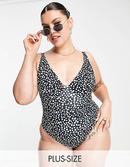 Peek & Beau Curve Exclusive underwire swimsuit in polka dot