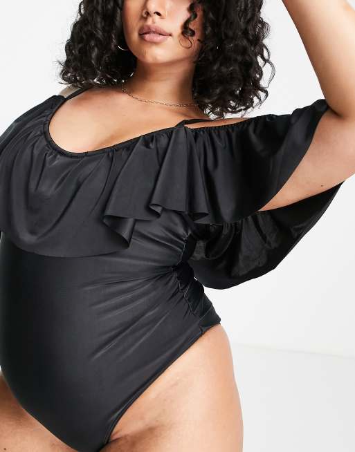 Peek & Beau Curve - Offshoulder-badedragt med flæser i sort - Kun hos ASOS, 2 af 4