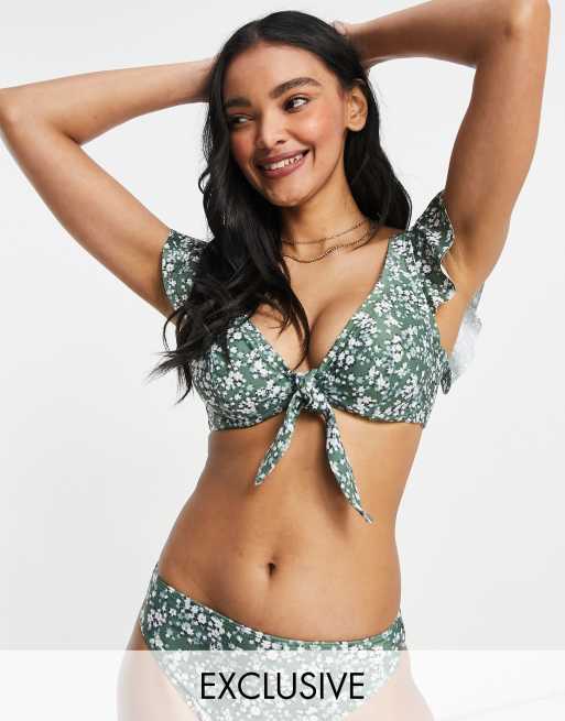 Peek & Beau – Größere Brust – Exclusive – Bikinioberteil mit Bügel, Rüschendetail und Blumenmuster in Grün