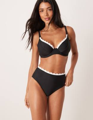 Peek & Beau Highrise Bikini Bottom With Contrast Scallop Edge In Black