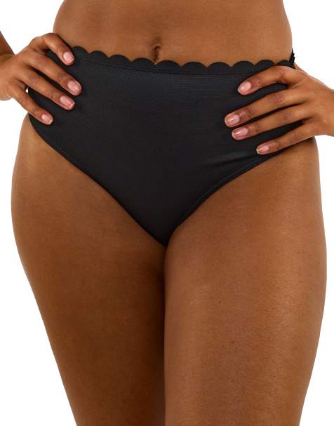 Peek & Beau Peek & beau mix & match scallop high waist bikini bottom in in black - view 1